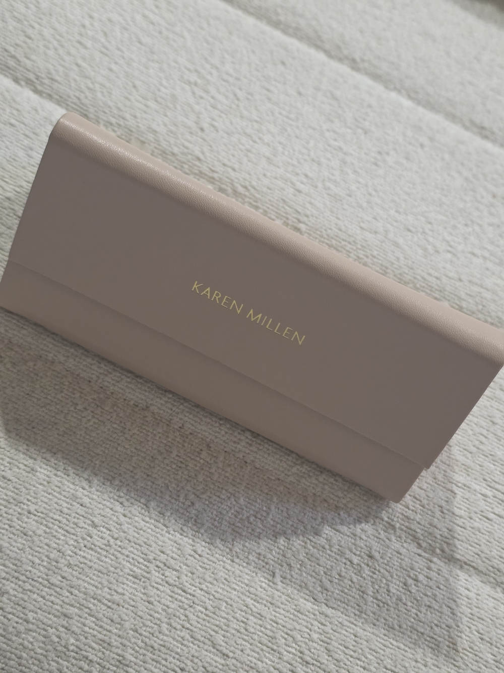 Karen Millen Nude Pink Envelope Sunglasses Case With Magnet Close